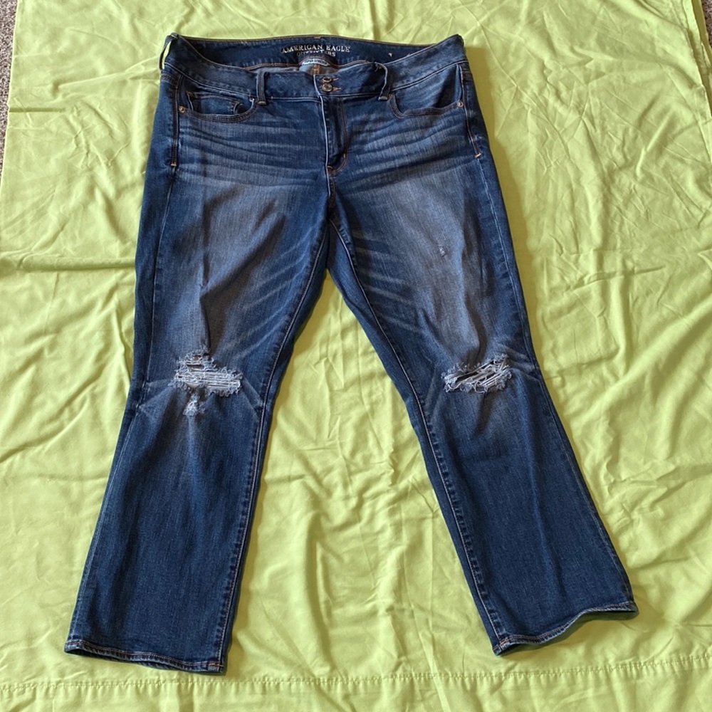 AE crop distressed denim jeans